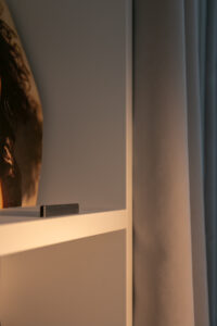 knjižna polica detajl knjižna polica detajl