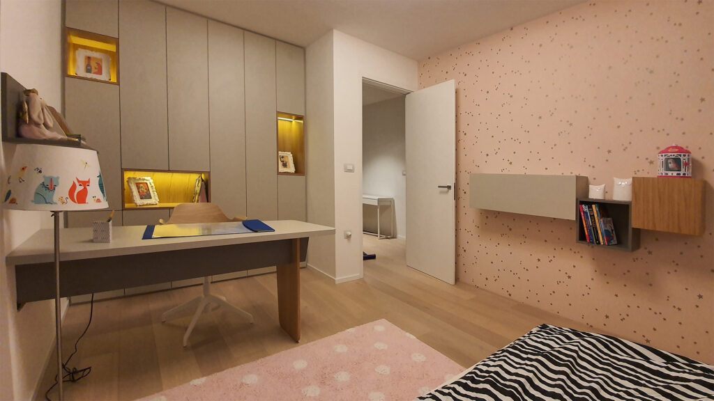 otroška soba deklica