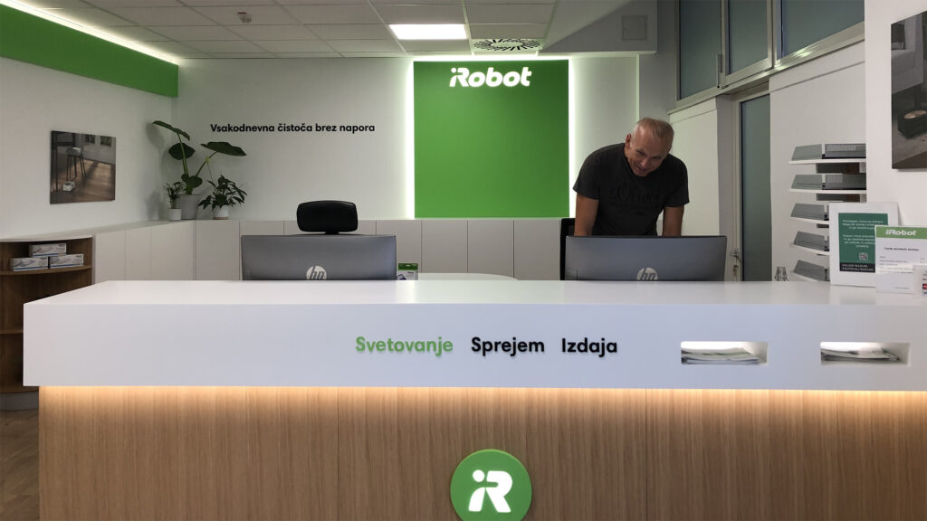 iRobot salon Domžale